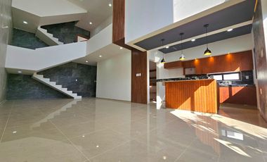 Casa en Venta con #Roofgarden y Vista a la Laguna de Mandinga, ubicada en la Zona ➕️ Exclusiva de Veracruz.