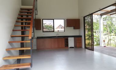 Beach Front Villa Townhouse For Sale-By The Beach-UNIQUE BEACH LIFE EXPERIENCE – OCEANFRONT