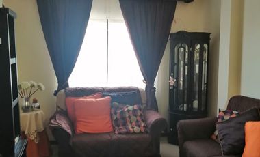 En venta casa de 4 dormitorios en Urb. La Joya.