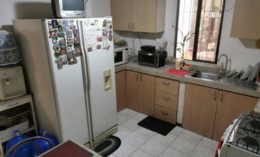 En venta casa de 4 dormitorios en Urb. La Joya.