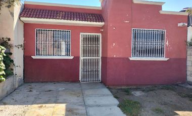 VENDO CASA EN FRACC MINERALES II PACHUQUILLA, HGO.