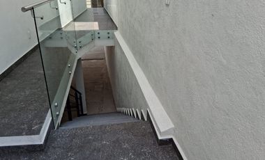VENDO CASA NUEVA BOSQUE ESMERALADA UNICA