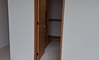 VENDO CASA NUEVA BOSQUE ESMERALADA UNICA