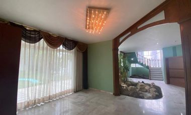 CASA  VENTA BUGAMBILIAS  OPORTUNIDAD ZAPOPAN JAL.