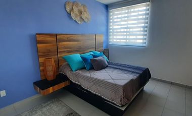 Hermosa Casa con Bonitos Acabados, Super bien Distribuida. (Zona Pueblito Colonial)