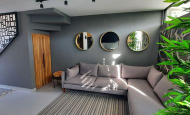 Hermosa Casa con Bonitos Acabados, Super bien Distribuida. (Zona Pueblito Colonial)