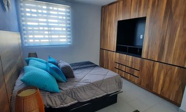 Hermosa Casa con Bonitos Acabados, Super bien Distribuida. (Zona Pueblito Colonial)
