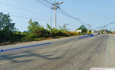Land for sale on Jesadawithi Rd, Mahachai, Samut Sakhon, 21.5 rai 11 mil/rai.