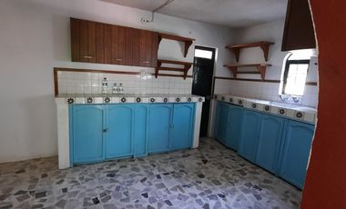 CASA CON TERRENO EN ERONGARICUARO MICHOACAN CERCA DE PATZCUARO