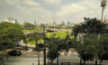 VENTA O ALQUILER DE OFICINA COMERCIAL EN AV. PRINCIPAL, SANTA CATALINA