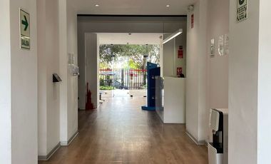VENTA O ALQUILER DE OFICINA COMERCIAL EN AV. PRINCIPAL, SANTA CATALINA
