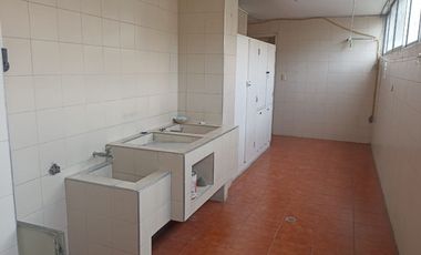 VENDO  APARTAMENTO EN VERSALLES CALI