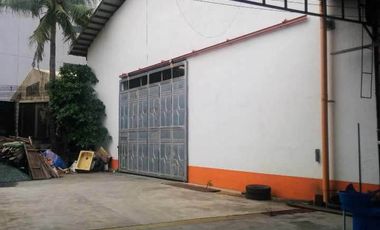 Prime Location High Ceiling Warehouse for Sale in Brgy. Dalandanan, Valenzuela City near McArthur Highway