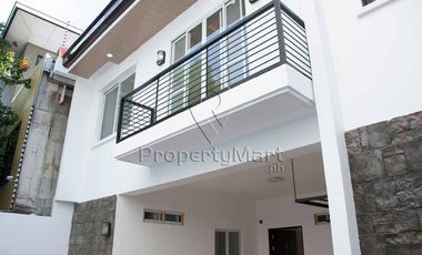 Townhouse for Sale in Ugong Pasig - Robinsons Circle