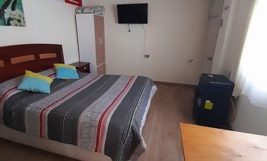 Arriendo  Casa con giro comercial 8 privados , 7 B , 4 E ,solida, amplia ,excelente ubicación 1 Norte a pasos de Av. Libertad, Viña del Mar