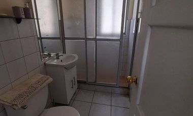 Arriendo  Casa con giro comercial 8 privados , 7 B , 4 E ,solida, amplia ,excelente ubicación 1 Norte a pasos de Av. Libertad, Viña del Mar