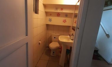 Arriendo  Casa con giro comercial 8 privados , 7 B , 4 E ,solida, amplia ,excelente ubicación 1 Norte a pasos de Av. Libertad, Viña del Mar