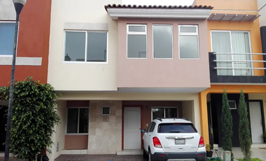 Casa en Nueva Galicia Tlajomulco de Zuñiga Jalisco Remate Bancario