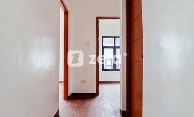 End Fairway Unit for Rent in The Grove