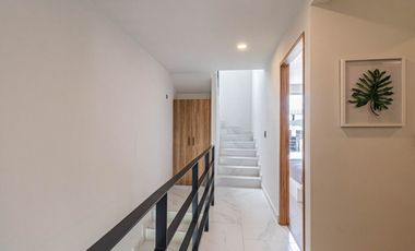 Casa en Venta con área de juegos infantiles alberca al sur de Cuernavaca Morelos