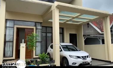 Dijual Rumah Nusa Loka BSD City Tangerang Selatan Bagus Cantik Terawat Lokasi Nyaman Strategis