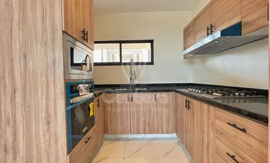 Casa en venta Capital Norte, Valle Imperial, Zapopan Jalisco.