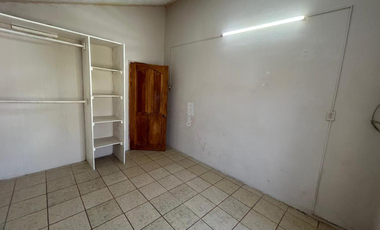 Casa en Venta, Col. Comunicación Oriente