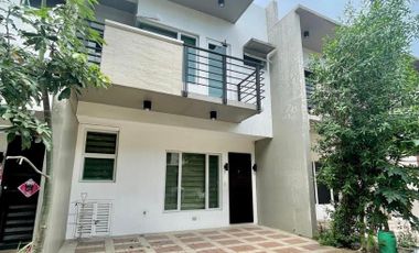 3 Bedroom Townhouse for Sale in Multinational Village, Paranaque City