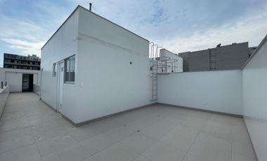 Venta Duplex de Estreno con Areas Comunes en Chacarilla Surco