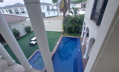 Samborondon, Renta de Hermosa Casa 4 dormitorios con Piscina