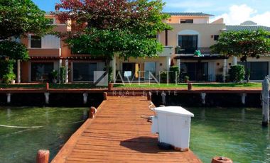 Casa en Venta en Isla Dorada en, Zona Hotelera Cancún Quintana Roo.