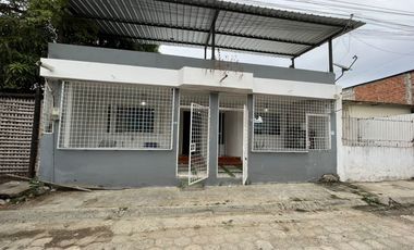 CASA DE DOS DEPARTAMENTOS EN VENTA EN PORTOVIEJO
