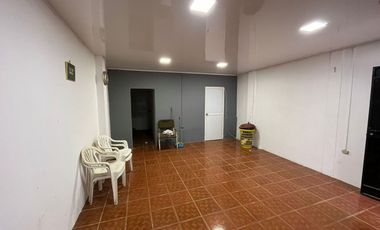 CASA DE DOS DEPARTAMENTOS EN VENTA EN PORTOVIEJO