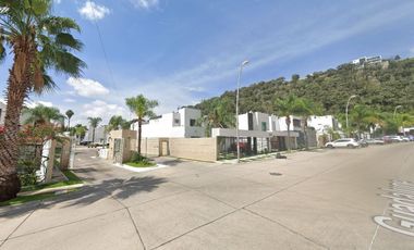 ¡¡Atención Inversionistas!! Venta de Casa en Remate Bancario, Col. Zapopan, Jalisco.