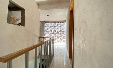 CASA EN VENTA DE 2 NIVELES EN CHICOLOAPAN