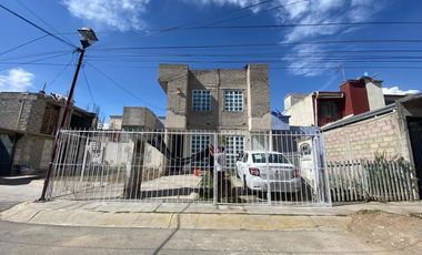CASA EN VENTA DE 2 NIVELES EN CHICOLOAPAN