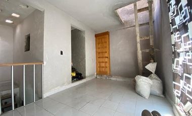 CASA EN VENTA DE 2 NIVELES EN CHICOLOAPAN