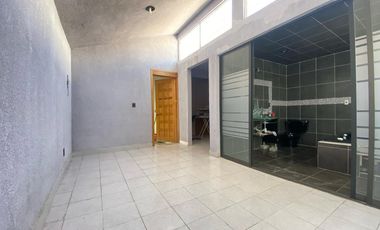 CASA EN VENTA DE 2 NIVELES EN CHICOLOAPAN
