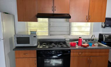 CASA A 2 CUADRAS DE AV. LOPEZ MATEOS EN ESQUINA