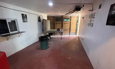 CASA A 2 CUADRAS DE AV. LOPEZ MATEOS EN ESQUINA