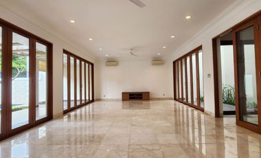 Disewakan Rumah Huk Mewah Siap Huni Area Cipete Jakarta Selatan