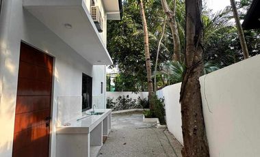 Spacious 4BR Unit at  Ayala Alabang