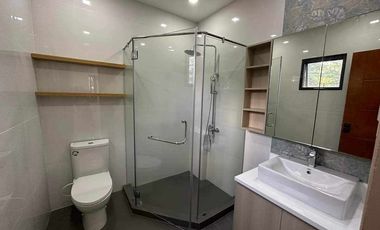 Spacious 4BR Unit at  Ayala Alabang