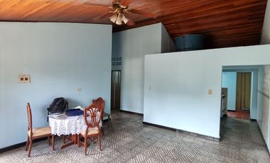 Venta de Casa de un piso,ubicado en carrera 31 No 18b sur-21,del barrio Bella Vista.