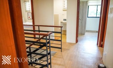 5 BEDROOM SINGLE ATTACHED UNIT LOCATED IN THE VILLAGES AT LIPA