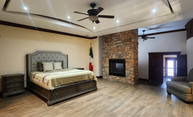 En VENTA Residencia Fraccionamiento Hacienda de la Paloma