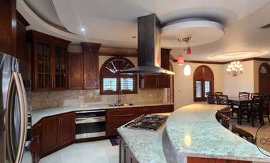 En VENTA Residencia Fraccionamiento Hacienda de la Paloma