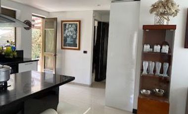 ESPECTACULAR CASA ESQUINERA EN CAJICA EN CONJUNTO CERRADO