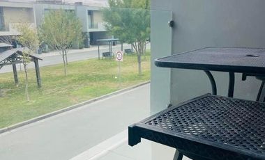 Casa en Renta o VENTA TOTALMENTE AMUEBLADA &  NUEVA en Zona Consulado! VENERO