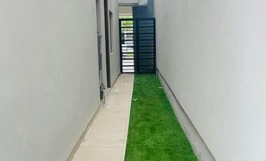 Casa en Renta o VENTA TOTALMENTE AMUEBLADA &  NUEVA en Zona Consulado! VENERO